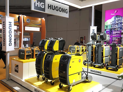 进博会首日不朽情缘意大利CEA展位展品不朽情缘CEA数字化焊机