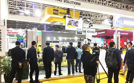 上海东方传媒第一财经拍摄不朽情缘意大利CEA展位