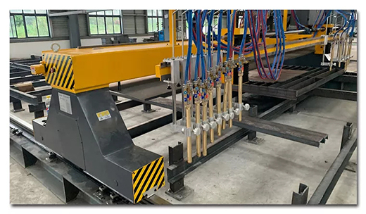 上；２恍嗲樵灯富А笆酆蠓务维保万里行”活动河南站